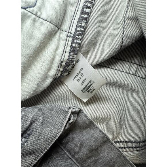 Gap 1969 Jeans Mens 36x31 Gray Straight Leg Denim Clean Water Wash 100% Cotton - Picture 7 of 14